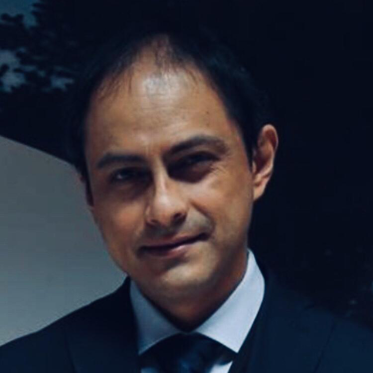 Dr. Cesar Cano Candiotti