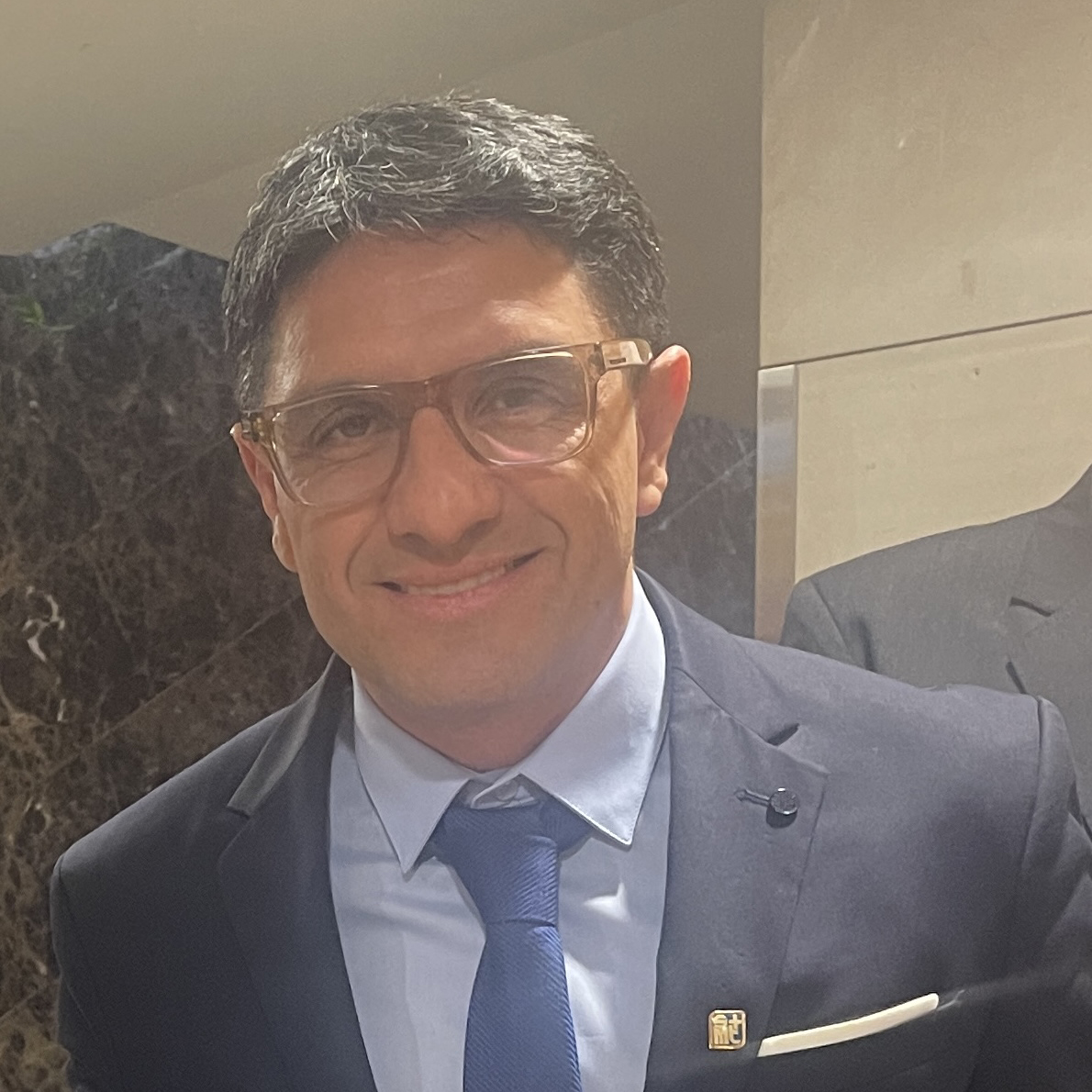 Dr. Maximiliano Varone